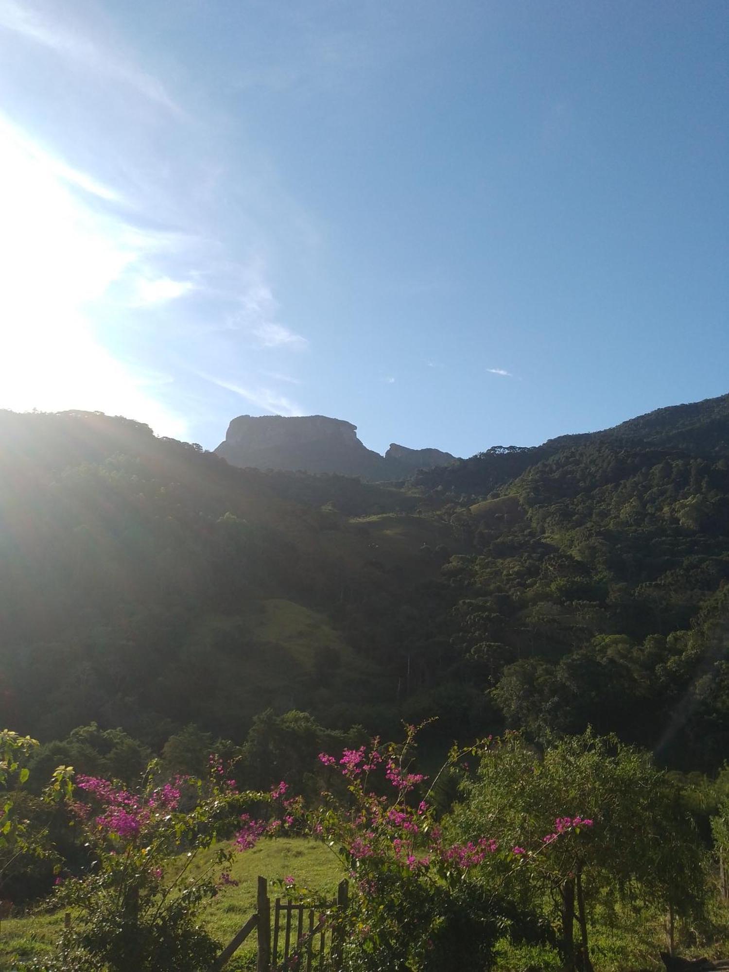 Rancho Pe Da Pedra Villa เซาเบนโตโดซาปูไค ภายนอก รูปภาพ